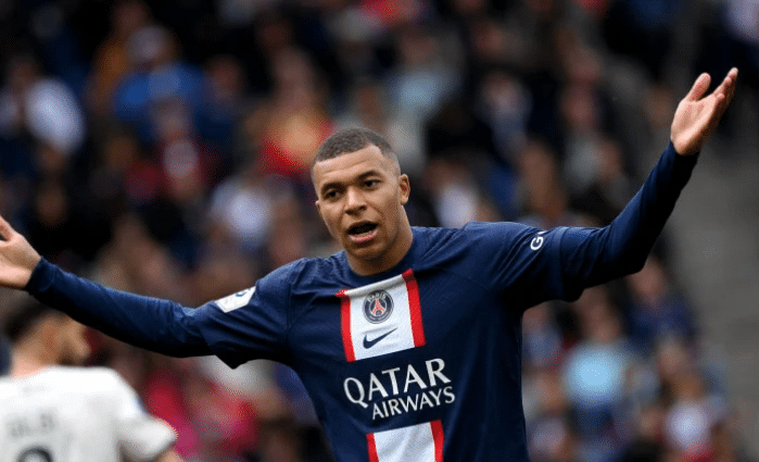 Mbappé faz anúncio sobre contratação e pega PSG de surpresa (Foto: Reprodução)