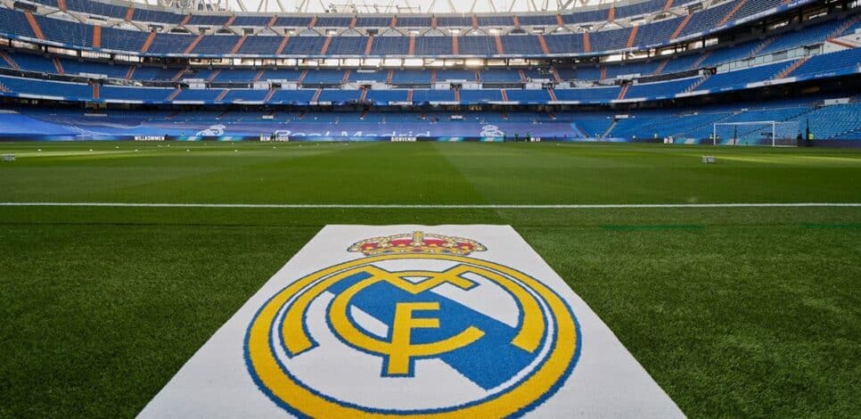 Estádio do Real Madrid, o Clube mais valiosos do mundo, segundo revista Forbes (Foto: Reprodução/ Divulgação/ Getty Images)