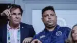 Ronaldo Fenômeno assistindo de camarote o desempenho do Raposa (Foto: Reprodução/ Staff Images/ Cruzeiro)