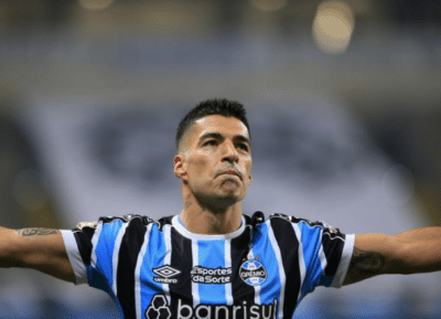 Grêmio acerta detalhes finais da saída do jogador de futebol (Foto: Reprodução)