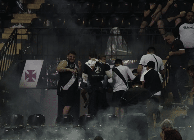 Treta: Vasco pode receber a mesma punição que o Santos (Foto: Reprodução)