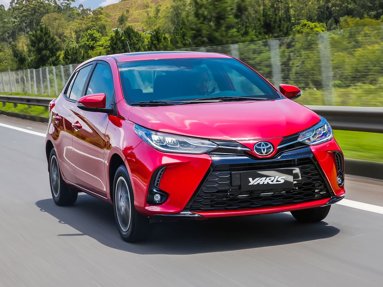 Carro da Toyota que entrou na lista de carros populares com desconto (Foto: Reprodução)