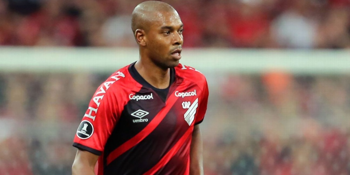 Fernandinho, jogador do Athletico PR (Imagem Reprodução Internet)