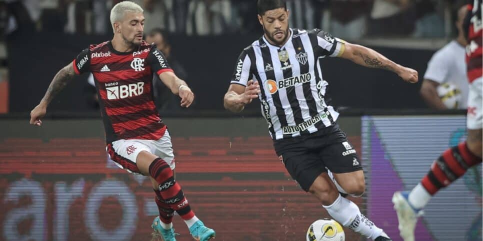 Jogo entre Atlético Mineiro e Flamengo (Imagem Reprodução Internet)