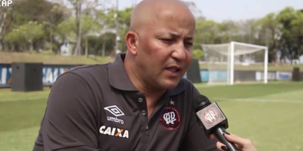 Ex jogador Alex Mineiro é preso (Imagem Reprodução Internet)
