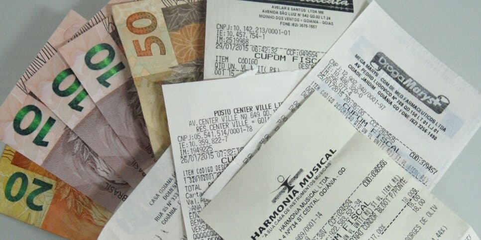 Nota fiscal da direto à bônus ao brasileiros (Imagem Reprodução Internet)