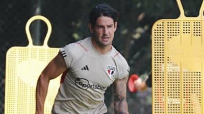 Imagem do post Ele encabeçou isso mesmo, que fase: Pato ‘apronta’ no São Paulo e torcedores do Corinthians falam tudo