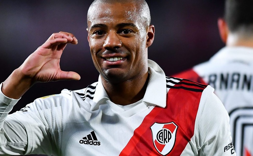 De La Cruz joga pelo River Plate e negocia com Flamengo (Foto: Reprodução/ Marcelo Endelli/ Getty Images)