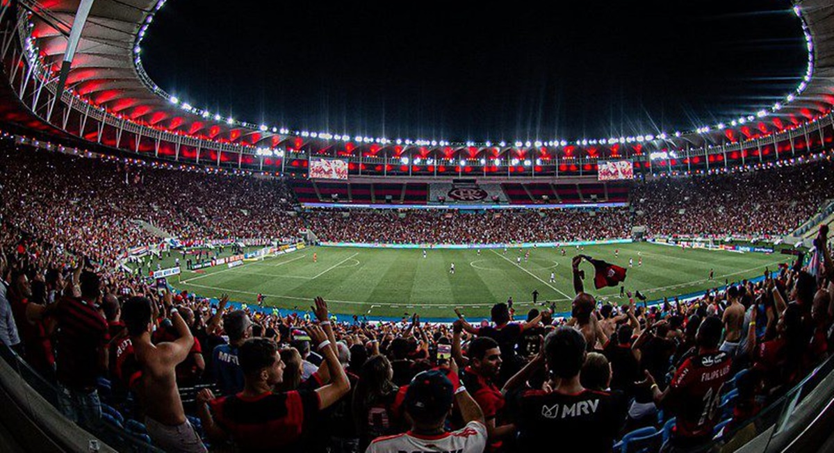 O clube de futebol entrou na justiça para usar o Maracanã (Foto: Reprodução/ Paula Reis/ CRF)