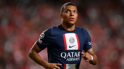 Imagem do post Mbappé é ‘atacado’ por técnico do PSG após vitória e dispara: “Não estou muito feliz”