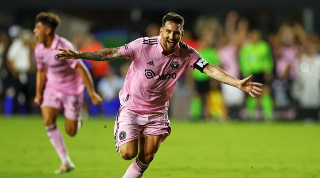 O famoso jogador de futebol fez o seu primeiro gol no Inter Miami (Foto: Stacy Revere/Getty Images)