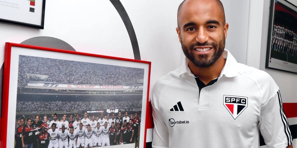 Lucas Moura, jogador contratado pelo São Paulo (Imagem Reprodução Internet)