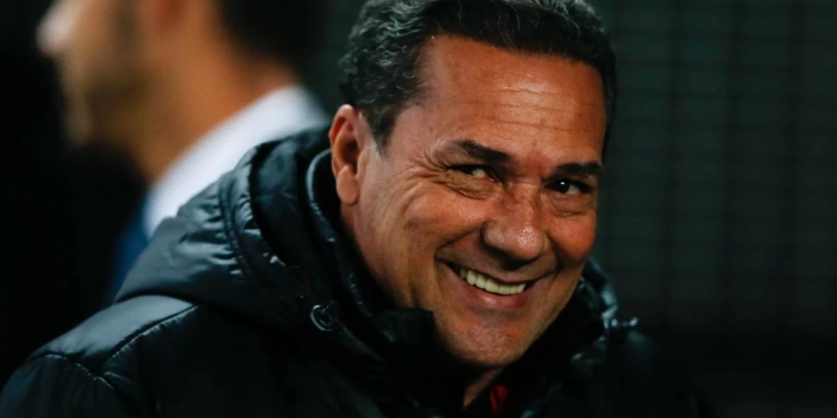 Vanderlei Luxemburgo, técnico do Corinthians (Imagem Reprodução Internet)