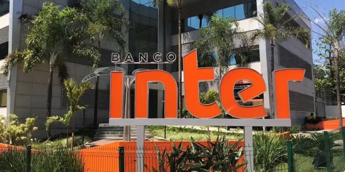 Banco Inter devolve dinheiro para clientes que realizam compra no cartão (Imagem Reprodução Internet)