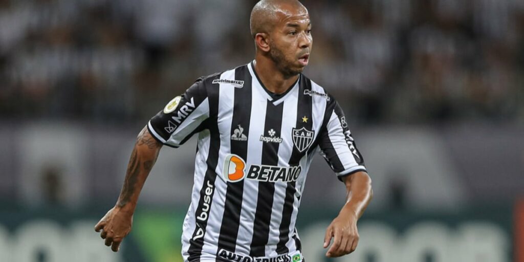 Mariano, jogador do Atlético MG que está na mira de outros clubes brasileiros (Imagem Reprodução Internet)