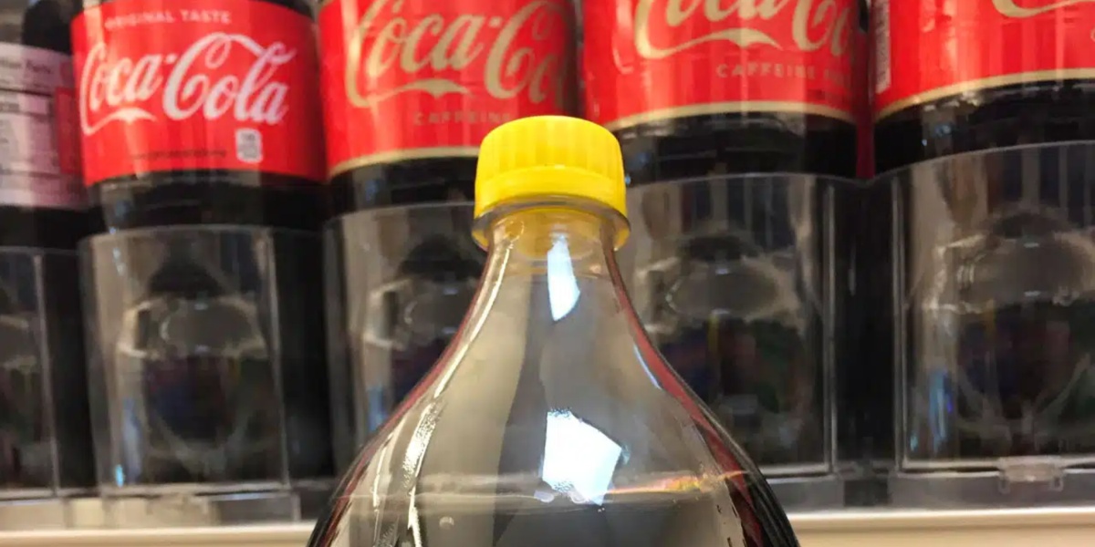 Coca cola com tampa amarela, entenda o motivo (Imagem Reprodução Internet)