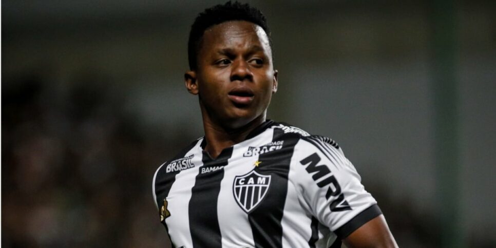 Cazares, ex jogador do Atlético MG (Imagem Reprodução Internet)