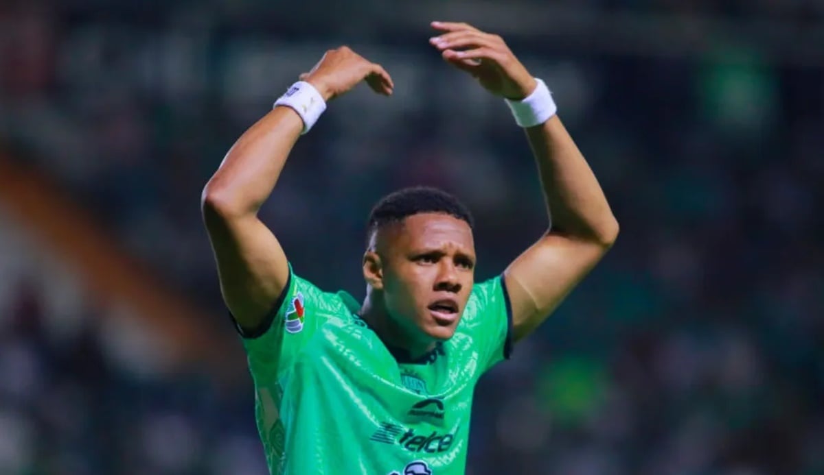 Yairo Moreno, com a camisa do Leon, do México (Foto: Reprodução/ Internet)