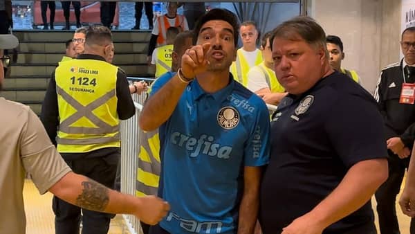 Abel Ferreira e Anderson Barros no Palmeiras (Foto: Reprodução)