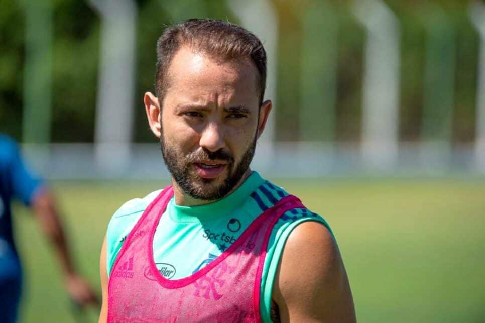 Éverton Ribeiro está na mira de grandes clubes (Foto: Reprodução)