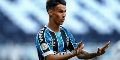 Salário surpreendente oferecido pelo Corinthians por Ferreira causa espanto (Reprodução/Internet)