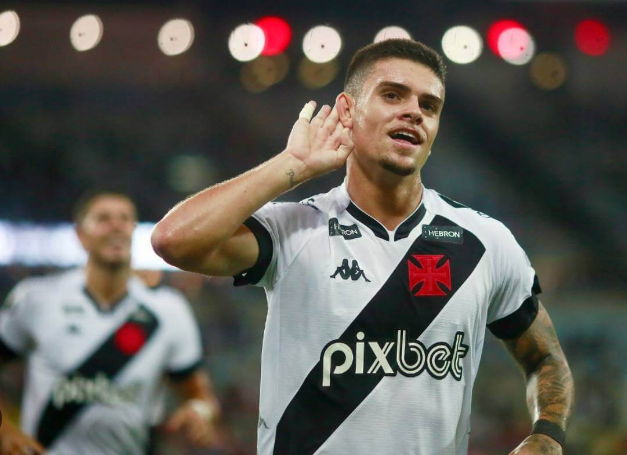 O famoso jogador de futebol do Vasco, Gabriel Pec (Foto: Reprodução)