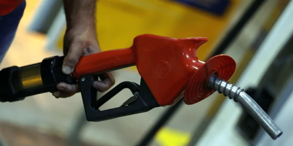 Petrobras consumidores ALERTA: Comunicado sobre preço dos combustíveis assusta brasileiros (Reprodução/Internet)