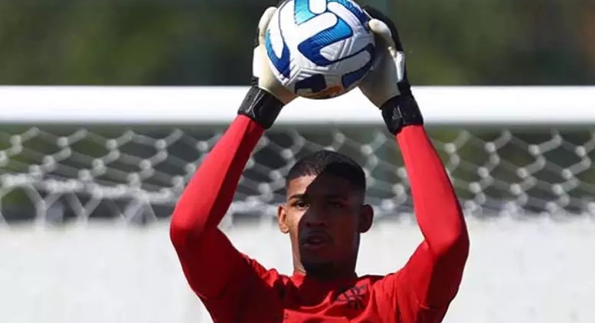 Kauã Santos é arqueiro do Flamengo que foi negociado a clube da Alemanha (Foto: Reprodução/ CRF)