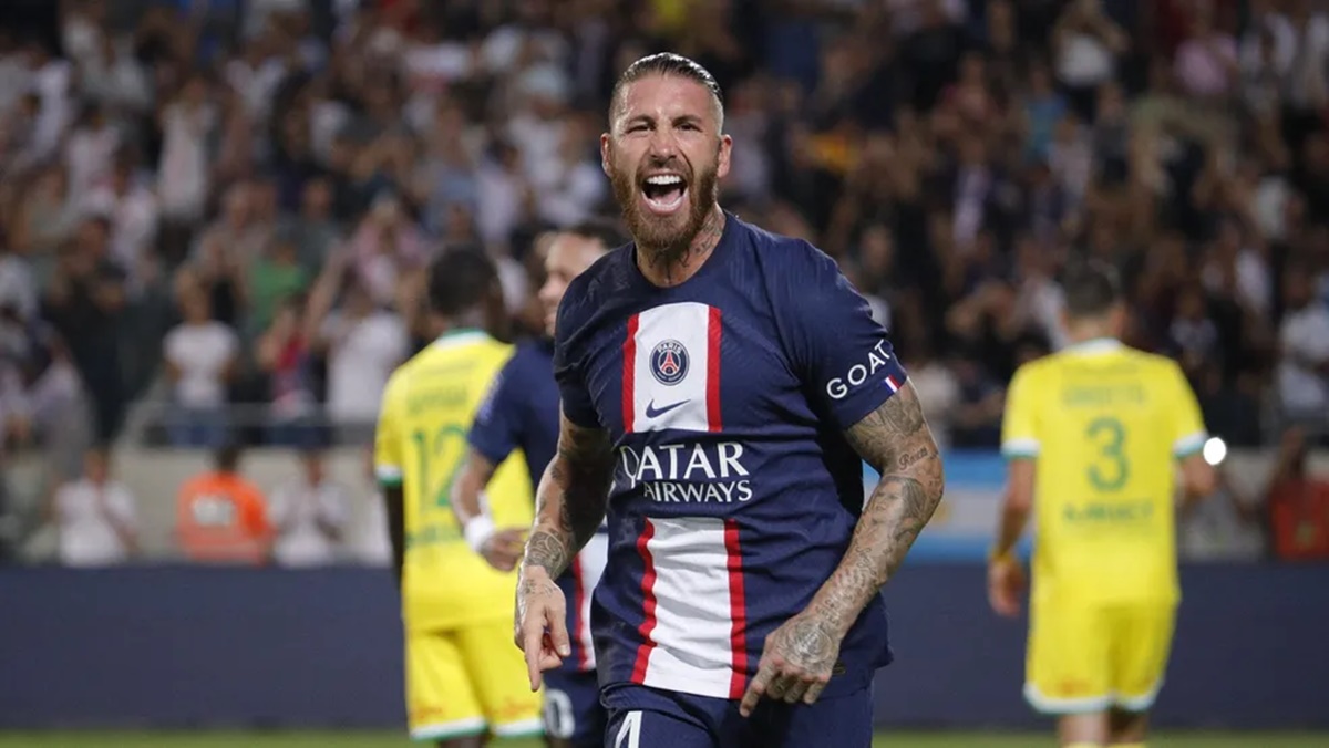 Zagueiro espanhol, Sergio Ramos, está sem clube desde que saiu do PSG, aos 37 anos (Foto: Reprodução/ Twitter)