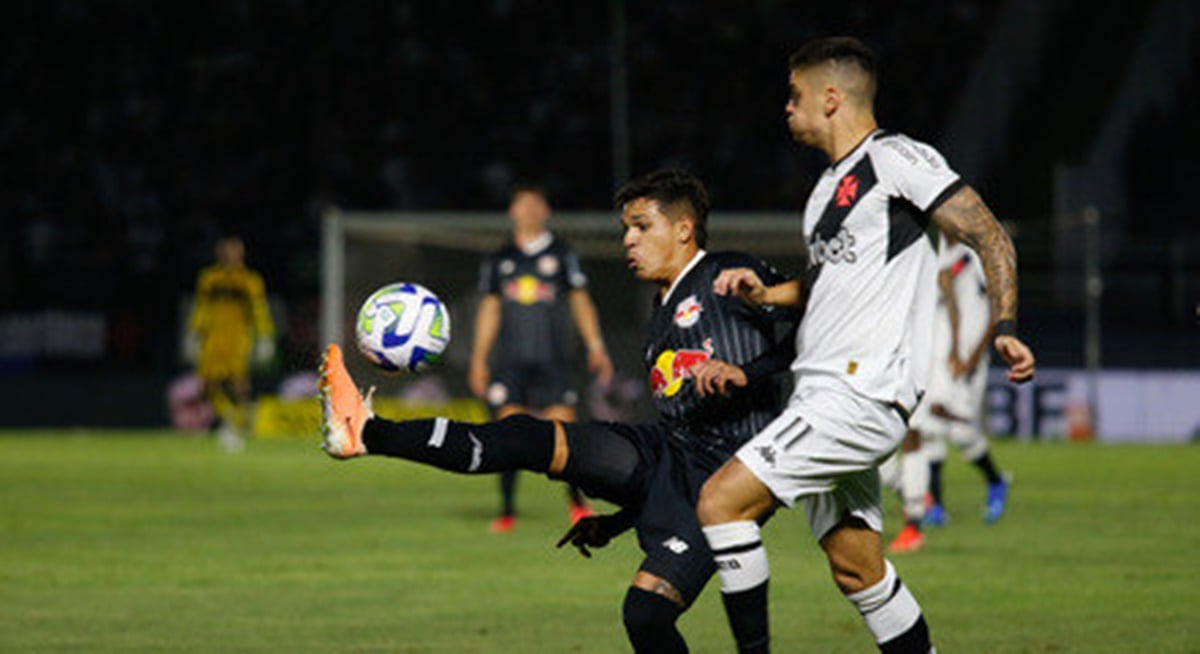 Vasco da Gama e Red Bull Bragantino em confronto pela 18ª rodada do Brasileirão 2023 (Foto: Reprodução/ Luis Moura/ WRP/ Estadão Conteúdo)