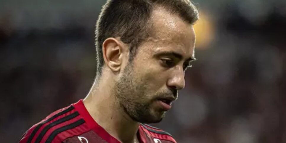Fluminense Everton Ribeiro, jogador do Flamengo (Imagem Reprodução Internet)