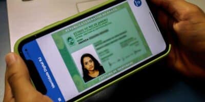 Nova carteira de identidade (Imagem Reprodução Internet)