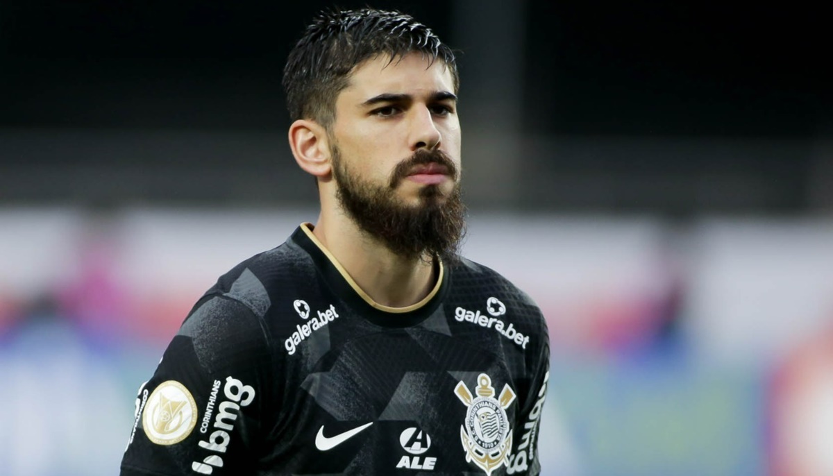 O uruguaio Bruno Méndez, do Corinthians, está insatisfeito com escalação de Luxemburgo (Foto: Reprodução/ Ag. Corinthians)