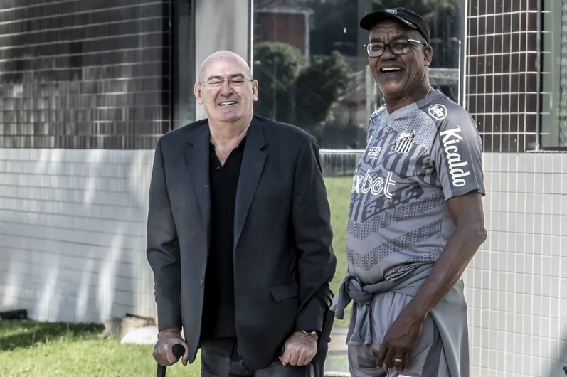 Presidente do clube de futebol, Andrés Rueda e Serginho Chulapa no CT do Santos em 2022 (Foto: Ivan Storti/Santos FC)