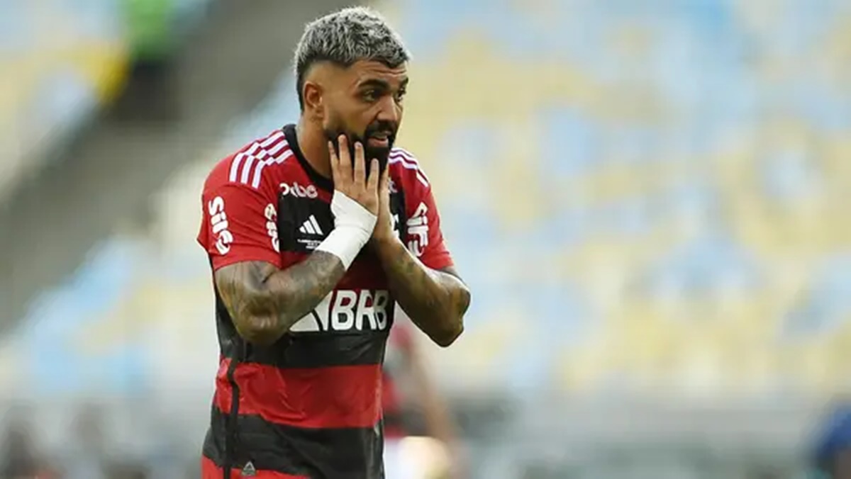 Gabigol foi camisa 10 do Flamengo (Foto: Reprodução/ CRF)