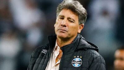 Imagem do post CONVOCAÇÃO nesta quarta-feira (06/09): Renato Gaúcho se depara com SAÍDA de 4 jogadores do Grêmio