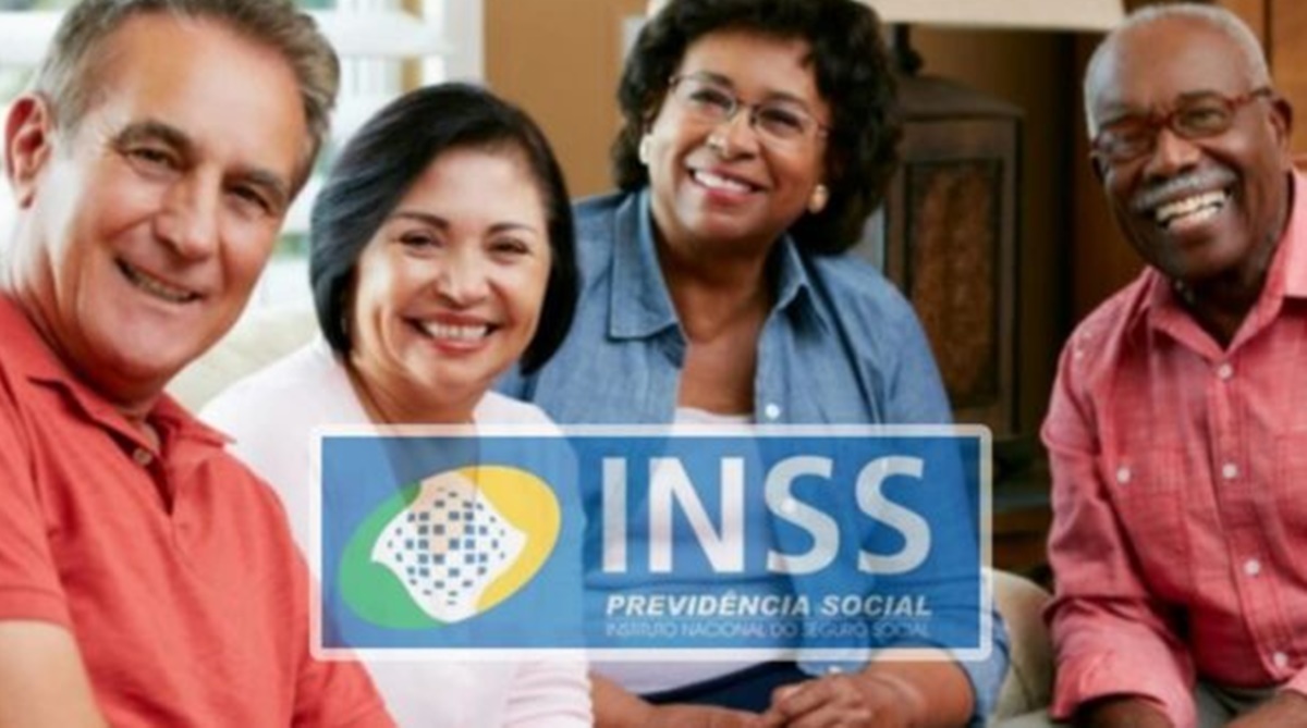 Aposentados e Pensionistas do INSS vão receber PIX do Governo (Foto: Reprodução/ Internet/ Montagem)