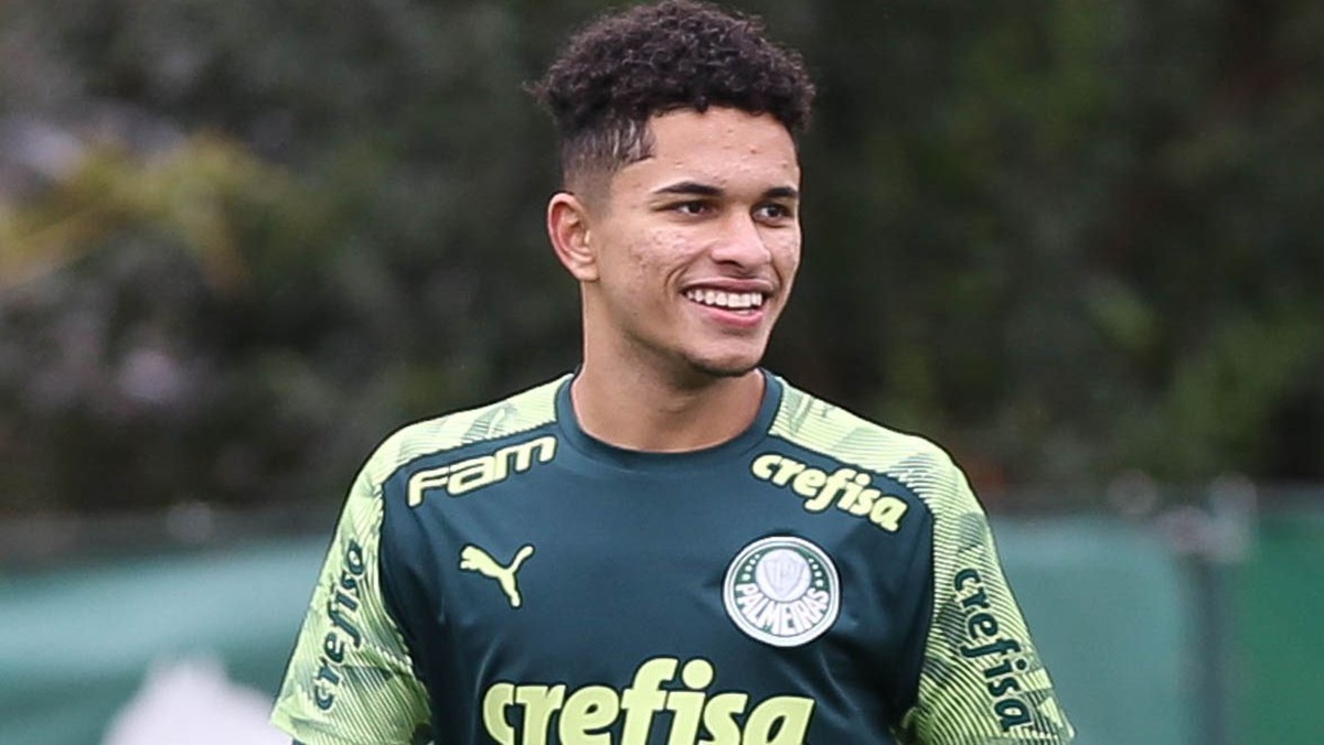 Gabriel Silva é formado na categoria de base do Palmeiras e negociado ao Santa Clara (Foto: Reprodução/ Cesar Greco/ SEP)