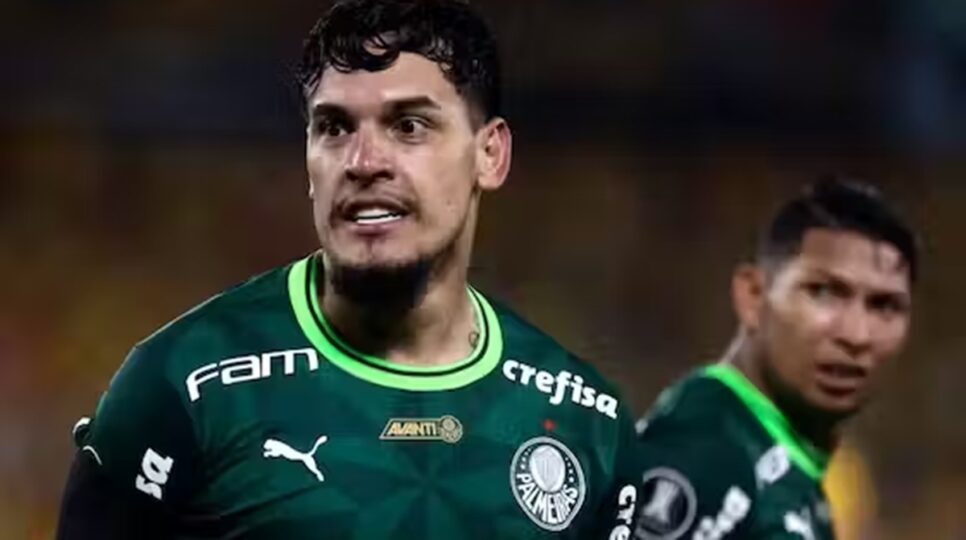 O famoso jogador de futebol levou cartão vermelho (Foto: Reprodução/ Cesar Greco/ SE Palmeiras)