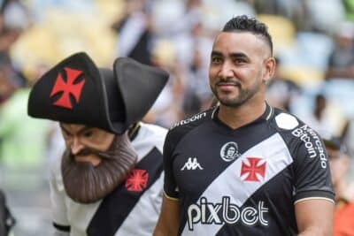 Imagem do post Ramón Díaz não faz rodeios e expõe o que faz manter Payet no banco de reservas do Vasco