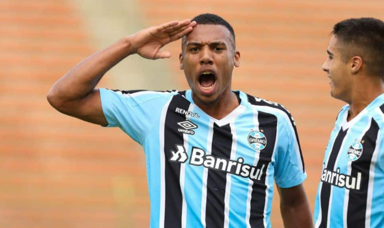 O famoso jogador de futebol da equipe de Ranto Gaúcho, Pedro Clemente deve deixar o time (Foto: Reprodução)