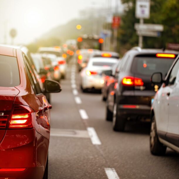 O trânsito poderia melhorar para os motoristas com essa nova regra (Foto: Reprodução)