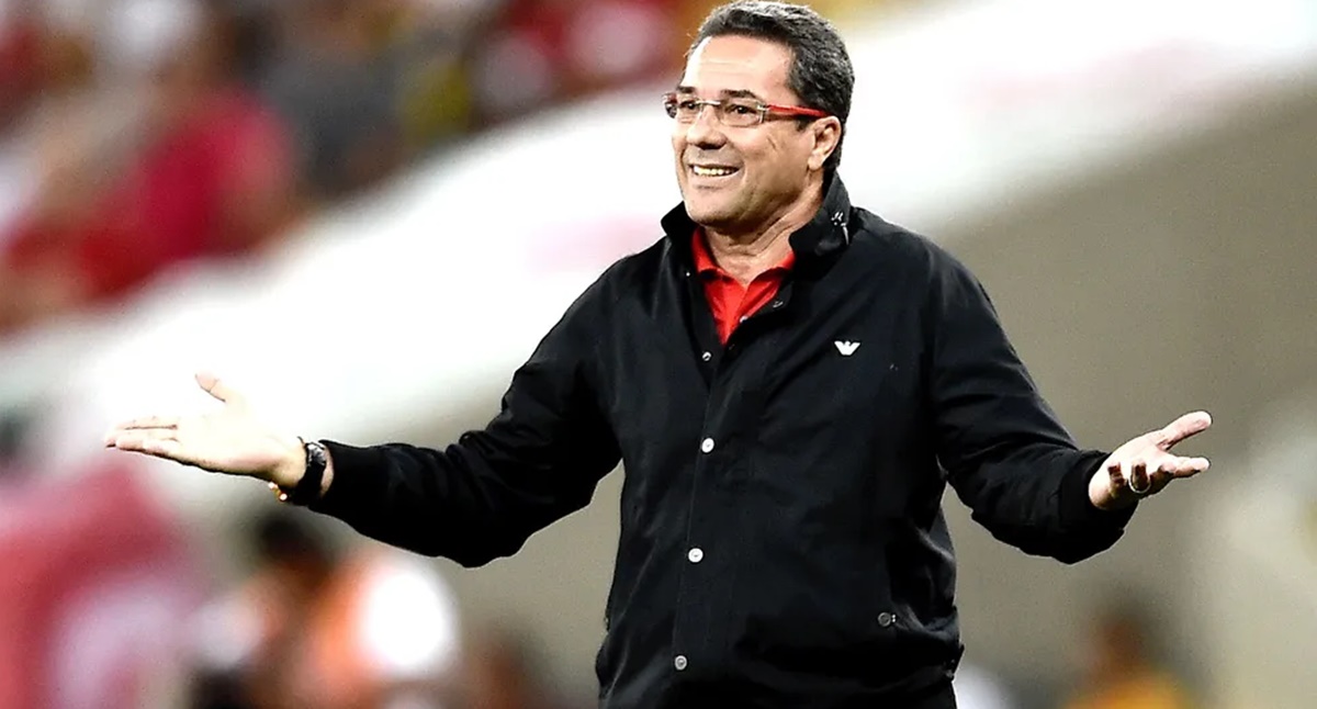 Vanderlei Luxemburgo abre portas para o Grêmio desejar contratação de craque (Foto: Reprodução/ GettyImages)