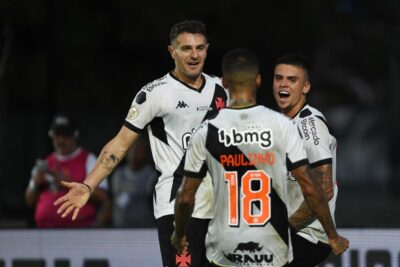 Imagem do post Vasco surpreende com negociação bombástica e fecha negócio com badalado atacante