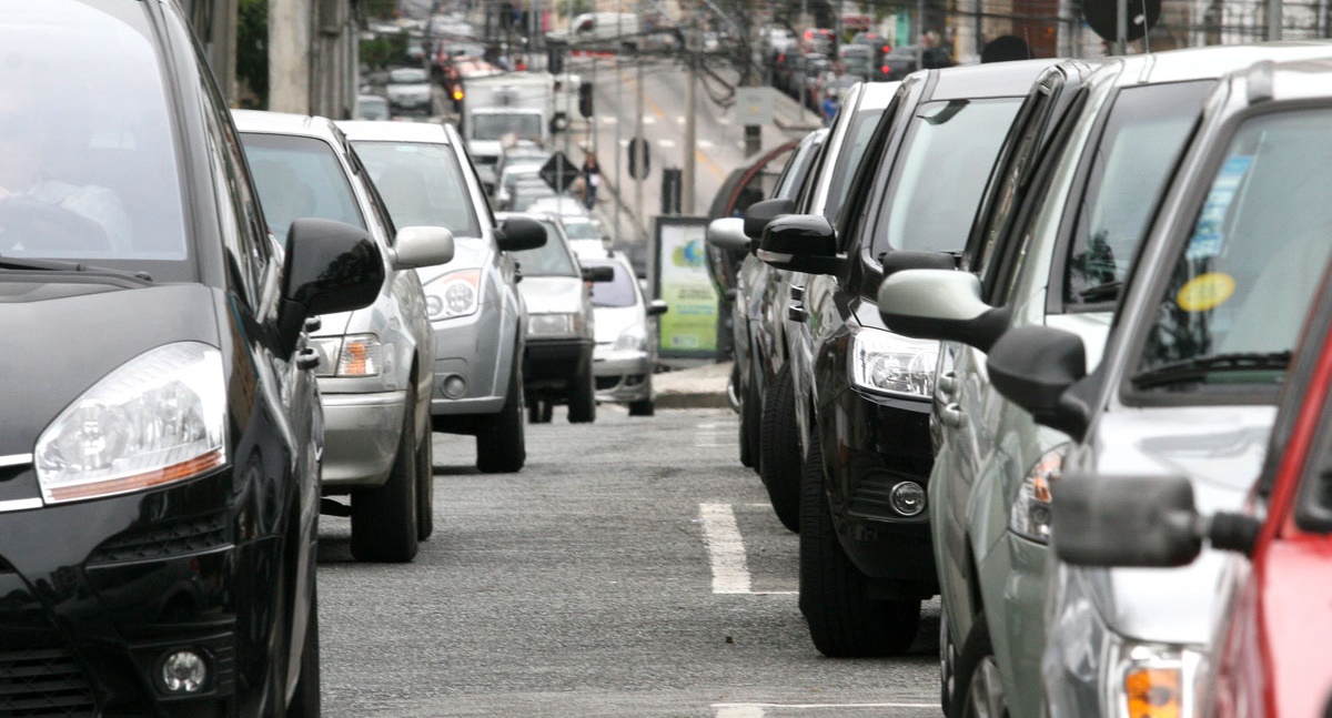 Projeito de Lei em processo de aprovação visa dar 50% de desconto a carros com valores abaixo dos R$ 150 mil (Foto: Reprodução/ Internet)