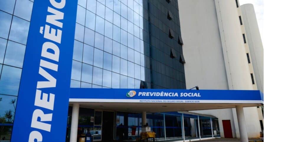 Segurados do INSS podem solicitar o auxílio doença (Imagem Reprodução Internet)