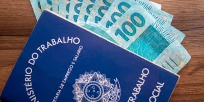 Imagem do post REAJUSTE GARANTIDO? Governo LUTA por projeto de AUMENTO do piso do Salário Mínimo para R$ 1.421 em 2024