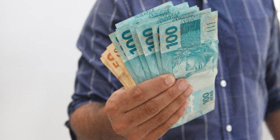 Banco paga R$3600 para essas pessoas (Imagem Reprodução Internet)