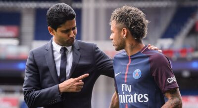 Dono do PSG, Nasser Al-Khelaifi, com seu ex-contratado, Neymar Jr (Foto: Reprodução/ Christophe Petit Tesson/ EFE)