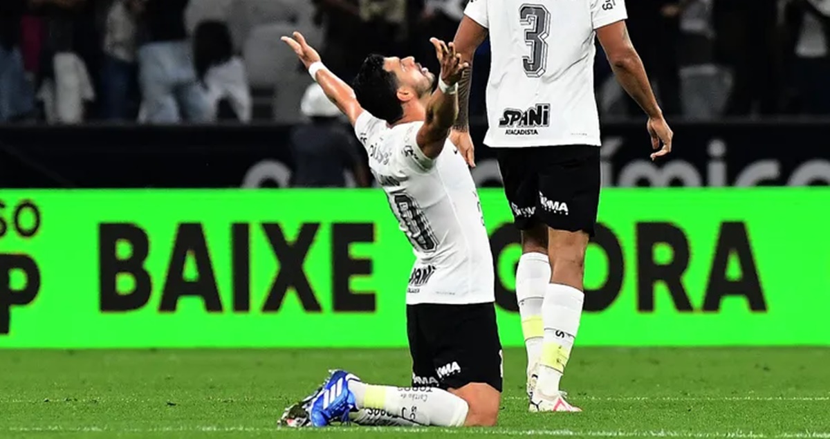 Giuliano faz gol e dá empate ao Corinthians diante do América-MG (Foto: Reprodução/ Marcos Ribolli/ Ag. Corinthians)